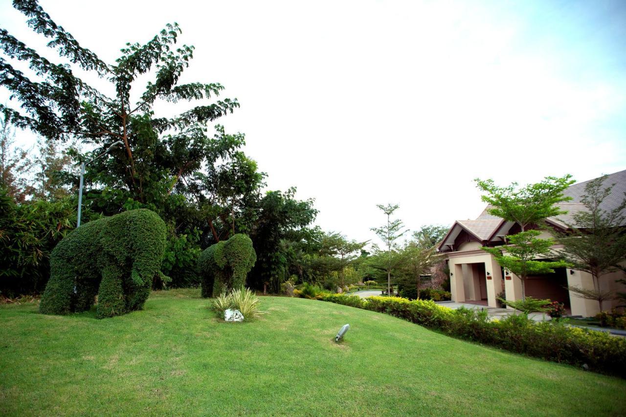 Emerald Palace Hotel Naypyidaw Dış mekan fotoğraf
