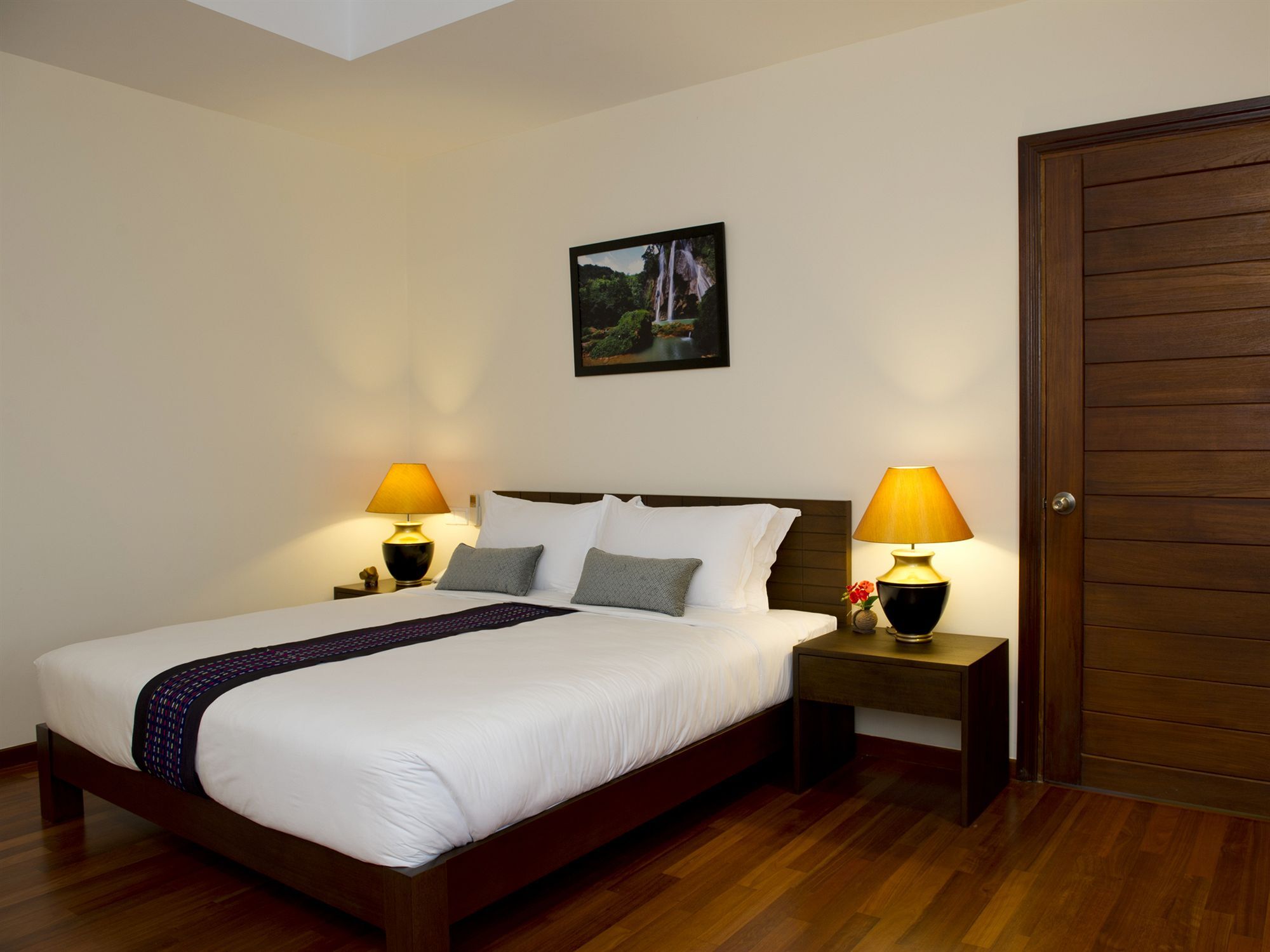 Emerald Palace Hotel Naypyidaw Dış mekan fotoğraf