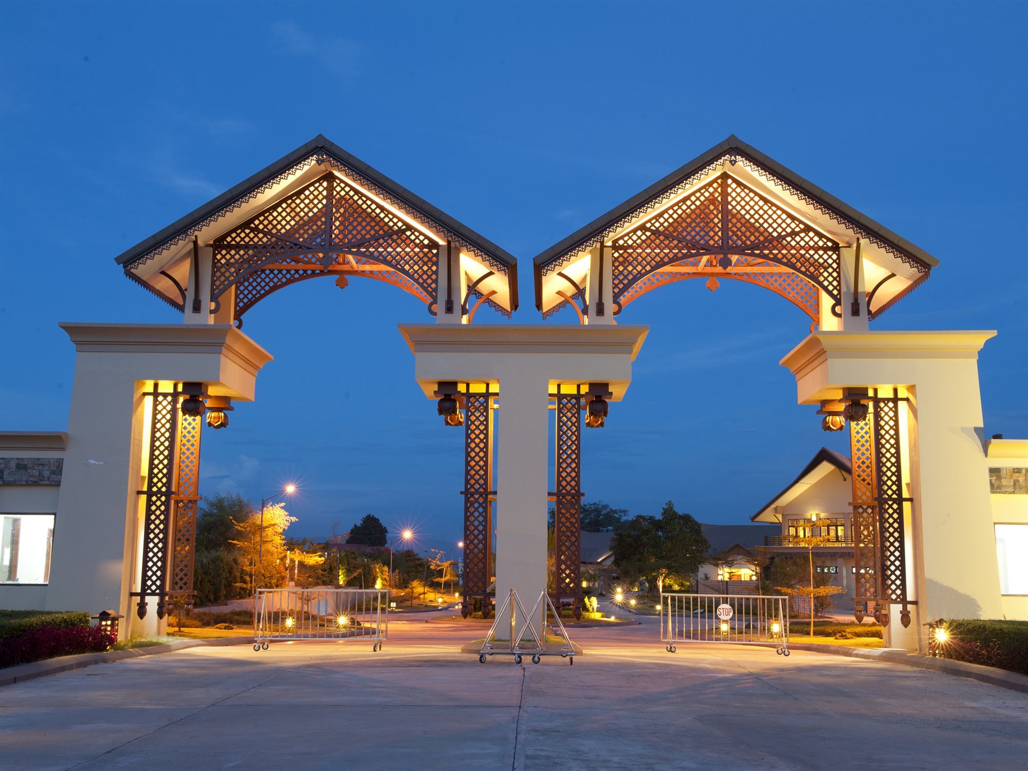 Emerald Palace Hotel Naypyidaw Dış mekan fotoğraf